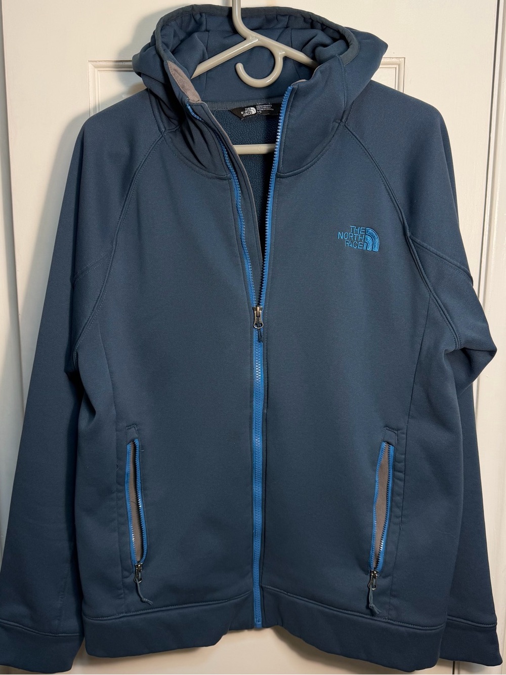 The North Face Navy Blue Hooded Softshell Jacket with Bright Trim Men’s Large